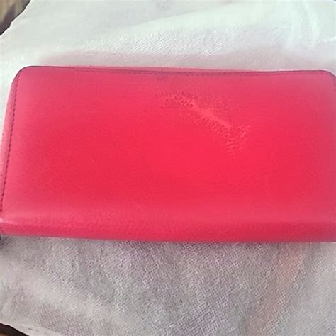 scratch on gucci bag